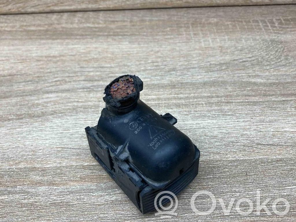 Volkswagen PASSAT B7 Cable de la bujía