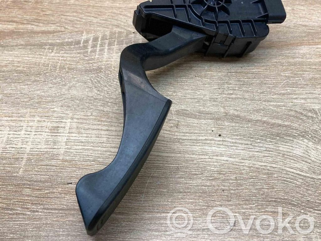 Toyota Prius (XW20) Gaspedal