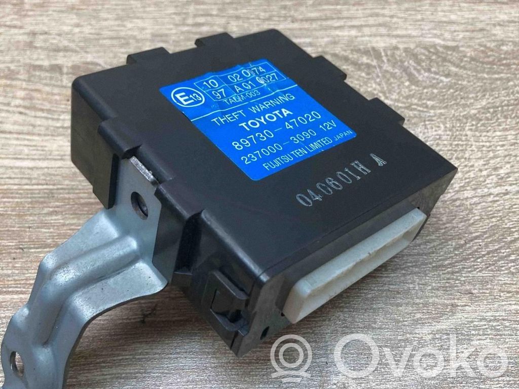 Toyota Prius (XW20) Unidad de control/módulo de alarma