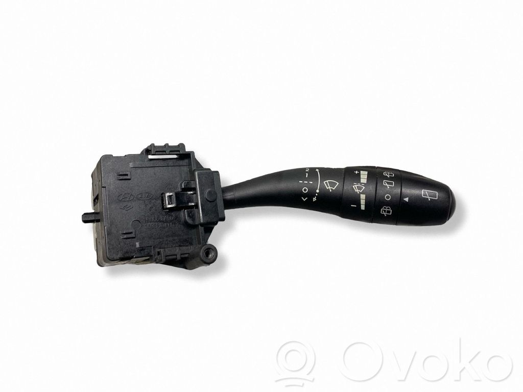 Hyundai i30 Pyyhkijän vipu