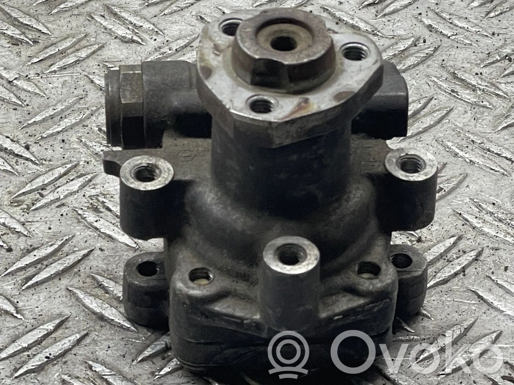 Volkswagen Golf IV Pompe direction assistée