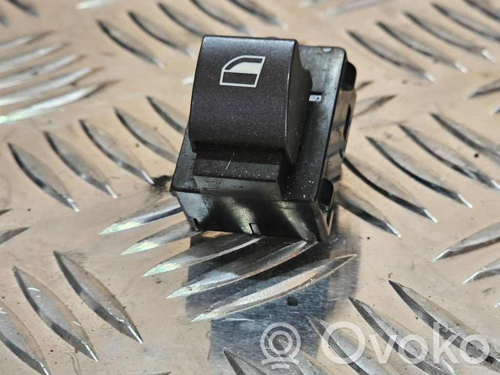 BMW 7 E65 E66 Interruttore di controllo dell’alzacristalli elettrico