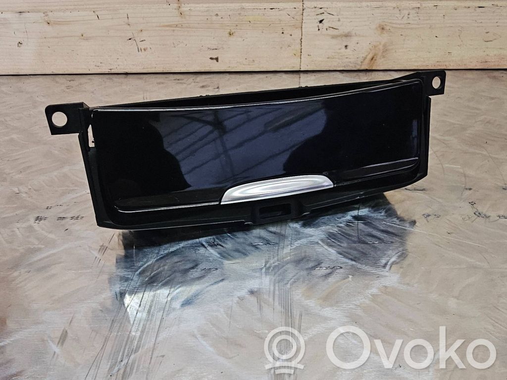 Ford S-MAX Posacenere (anteriore)