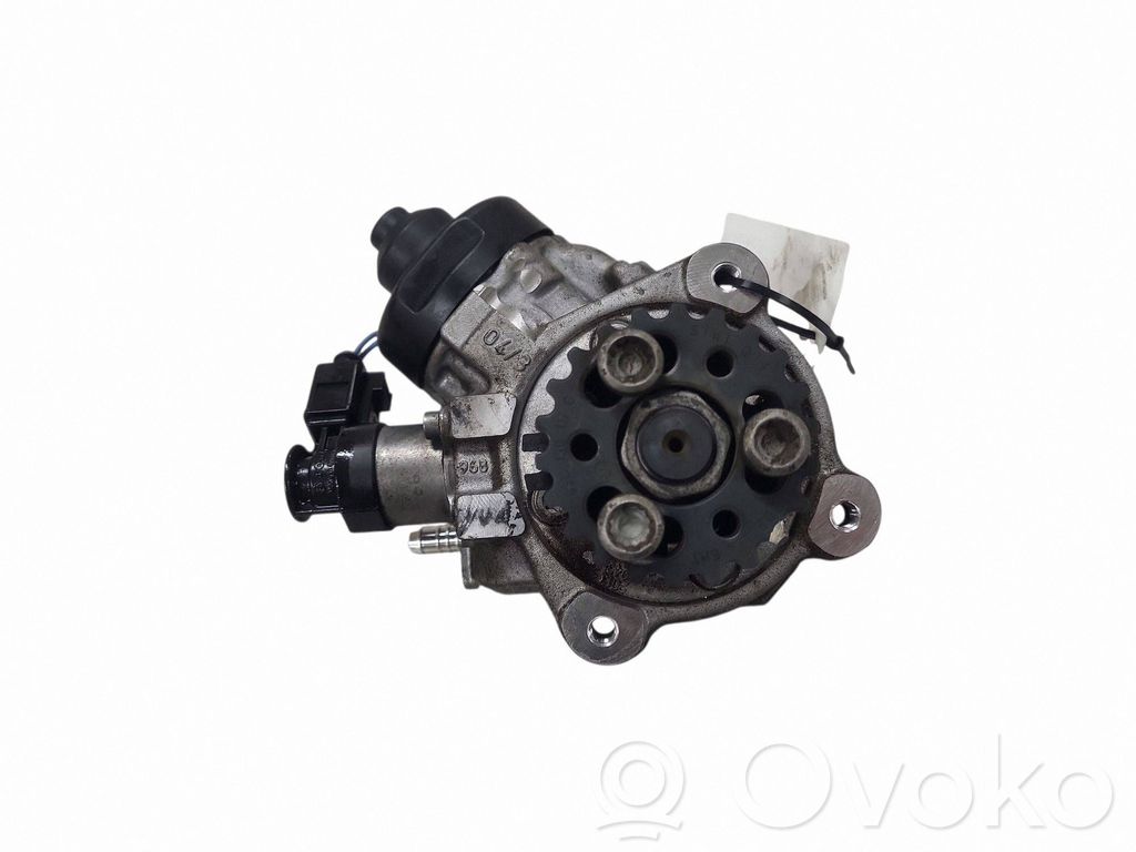 Volkswagen PASSAT B7 Pompe d'injection de carburant à haute pression