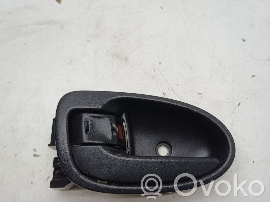 Toyota Yaris Manecilla interna puerta delantera