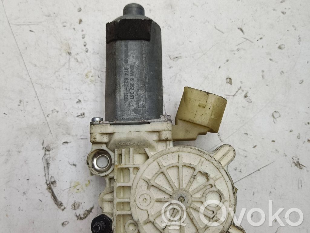 BMW X5 E70 Moteur de lève-vitre de porte avant