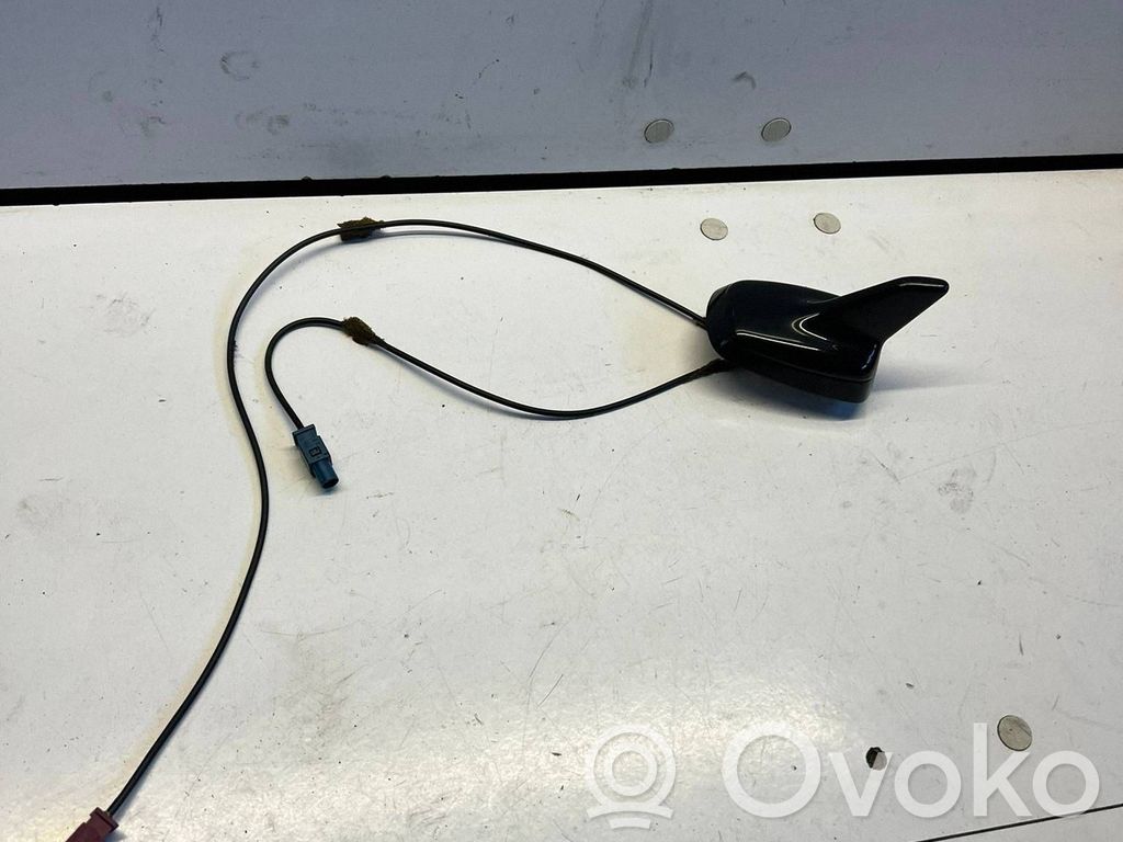 Audi A8 S8 D3 4E Antenne GPS