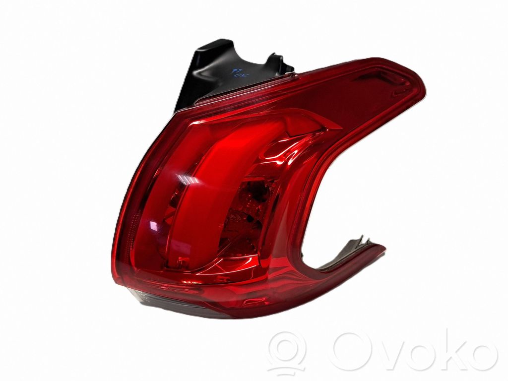 Peugeot 2008 I Luci posteriori