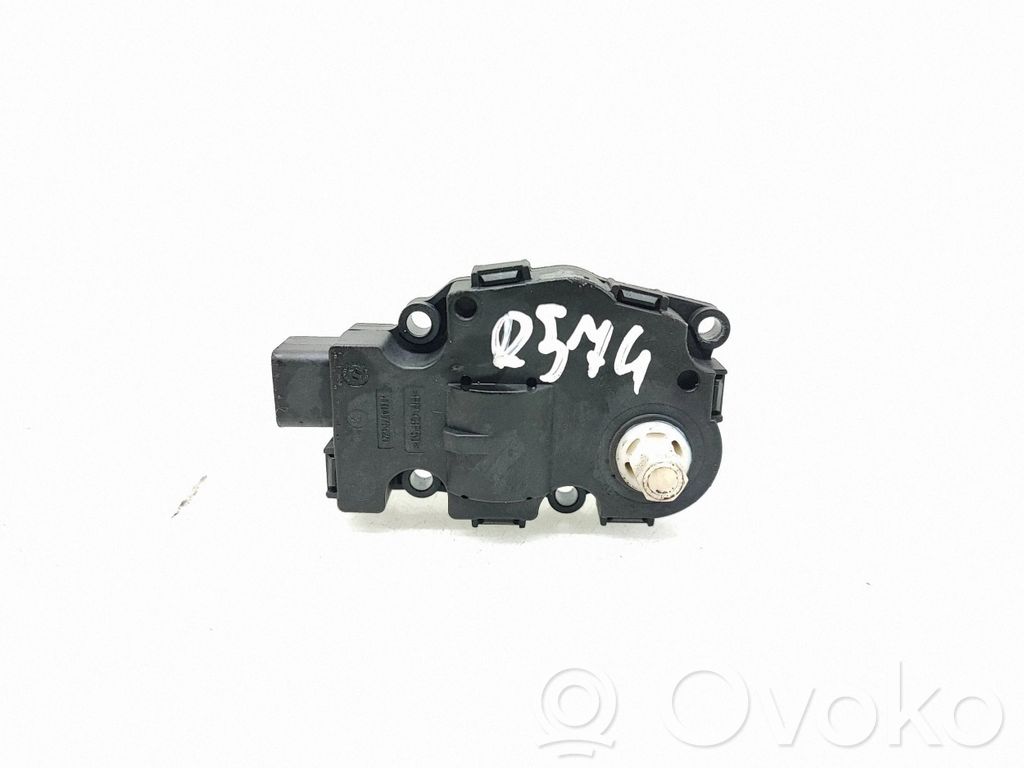 Audi A4 S4 B8 8K Silniczek nagrzewnicy