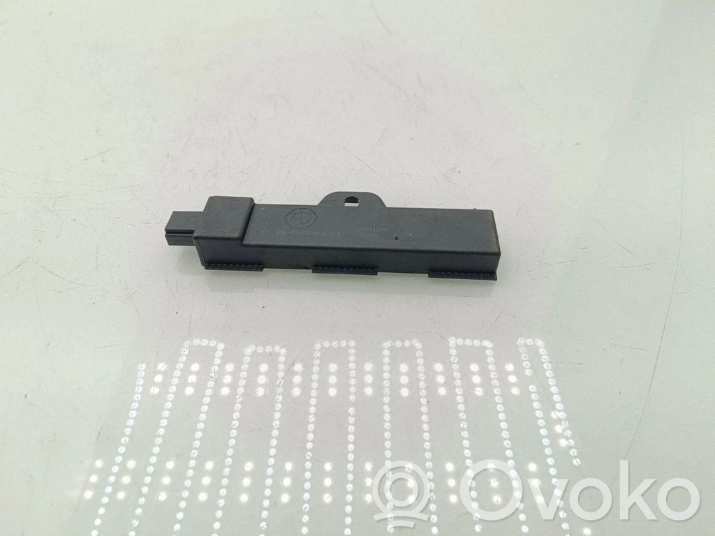 BMW 5 G30 G31 G38 Radion pystyantenni 