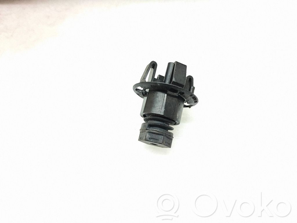 Engine compartment rubber   7183752
