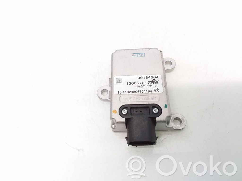 Opel Vectra C Vakaajan pitkittäiskiihtyvyystunnistin (ESP)