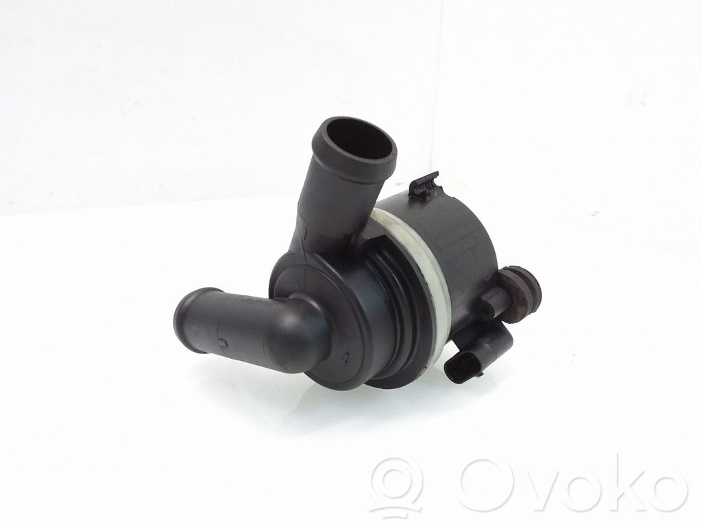 Audi A4 S4 B8 8K Zusatzwasserpumpe