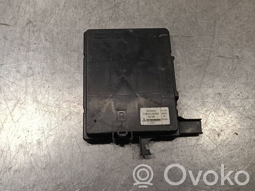 Mitsubishi Outlander Steuergerät Ventilator Lüfter 