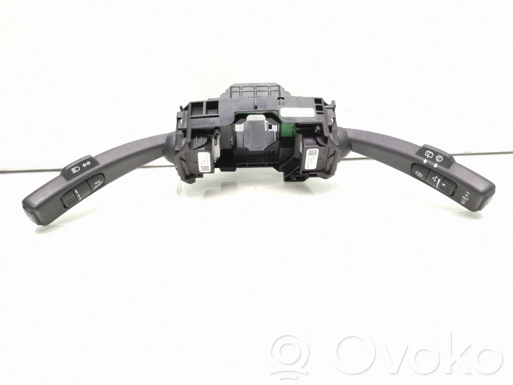 Volvo V40 Lenkstockschalter Kombischalter