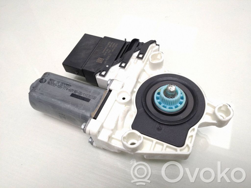 Volkswagen Golf VI Motorino alzacristalli della portiera posteriore