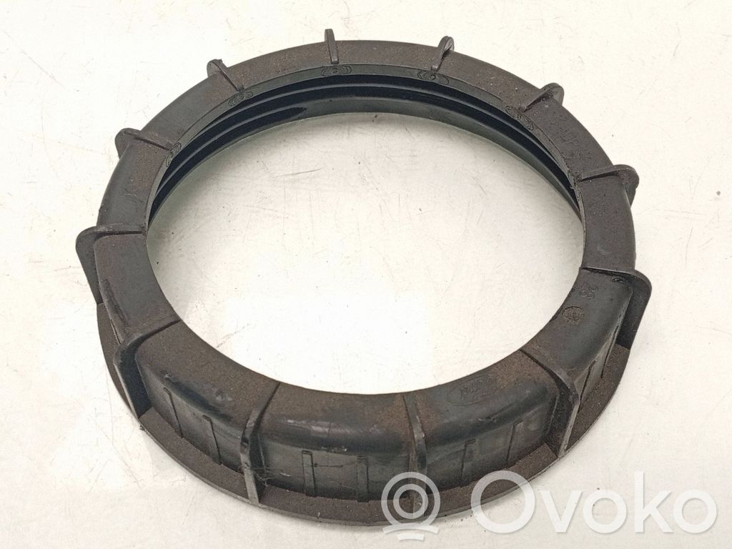 Volvo V40 Nakrętka pompy paliwa 