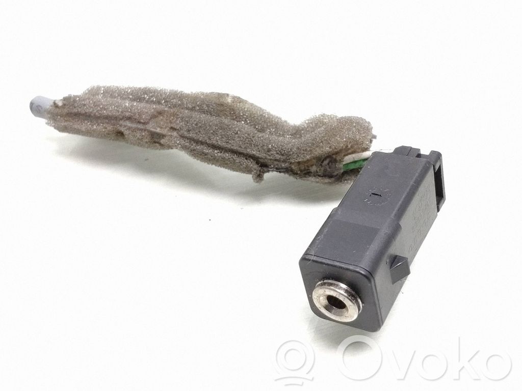 Volvo XC70 Connettore plug in AUX