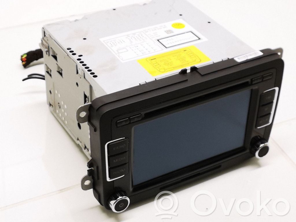 Panel / Radioodtwarzacz CD/DVD/GPS   3T0035156B,BP7648259360,8157648259360