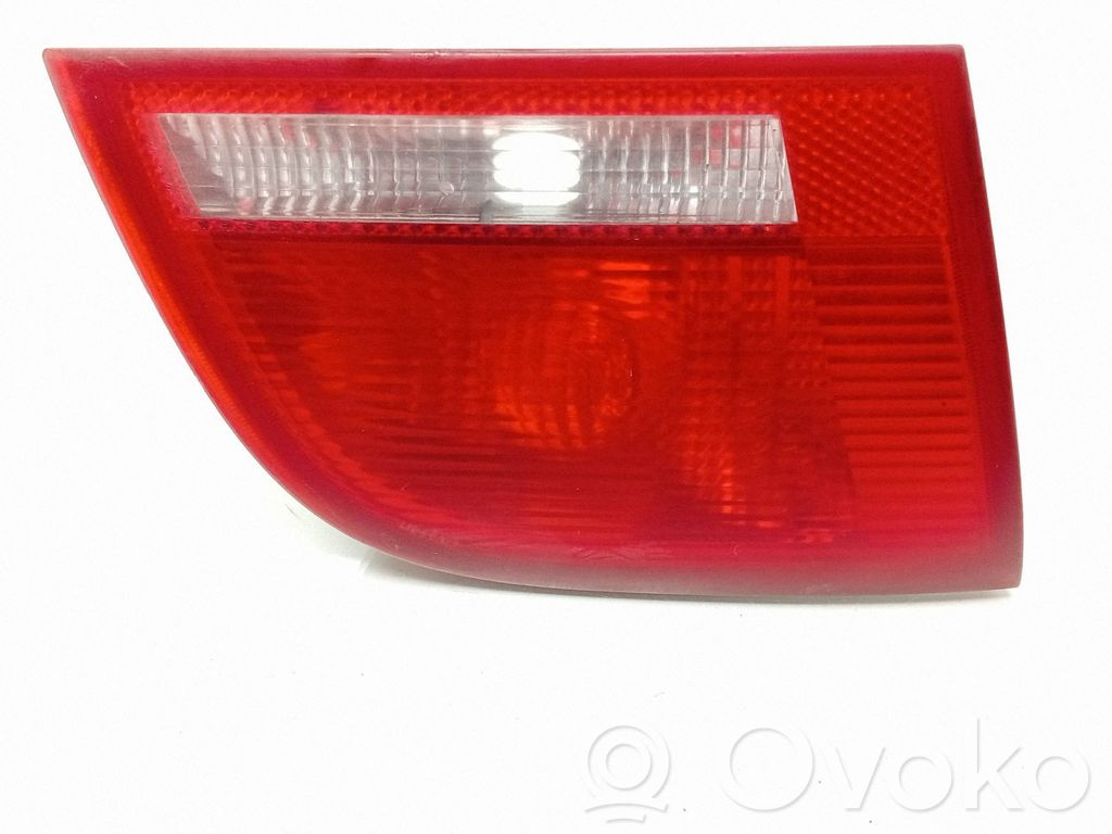 Audi A3 S3 8P Feux arrière sur hayon