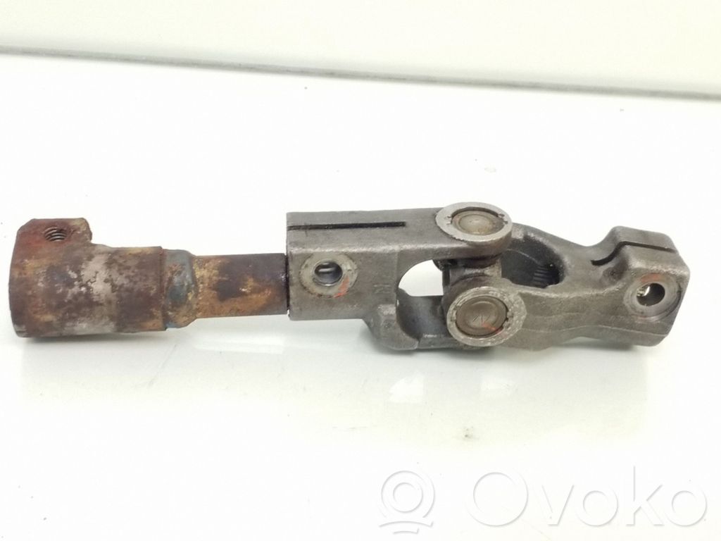 Toyota Avensis T250 Joint de cardan colonne de direction