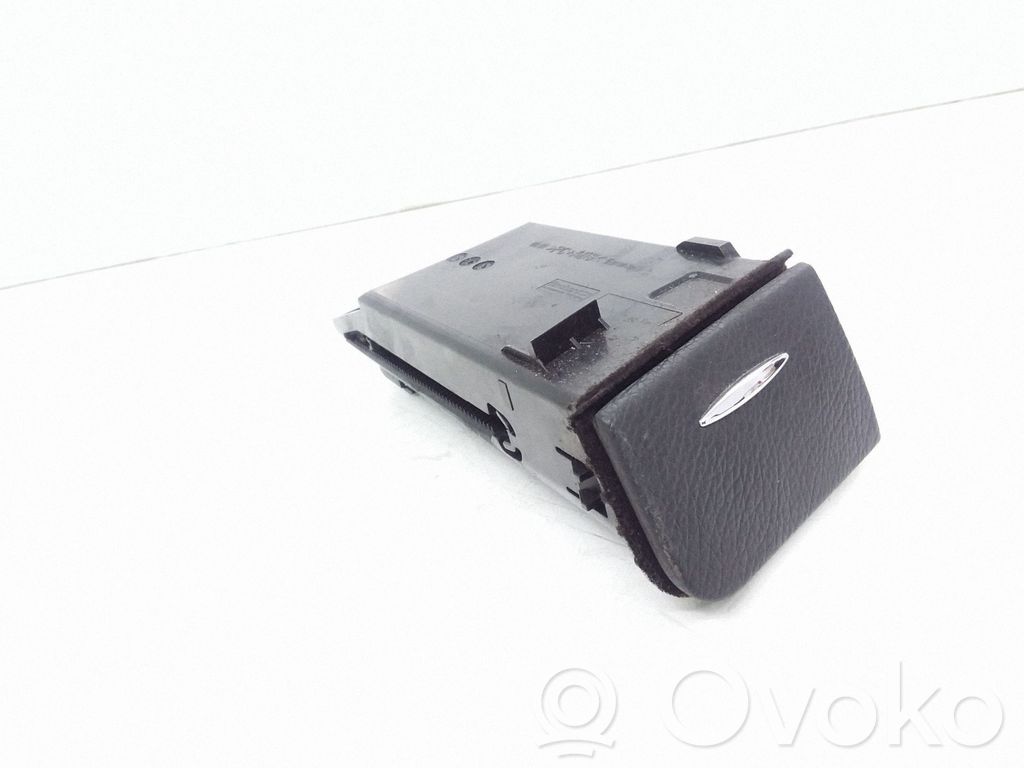 Mercedes-Benz E W211 Box/scomparti cruscotto