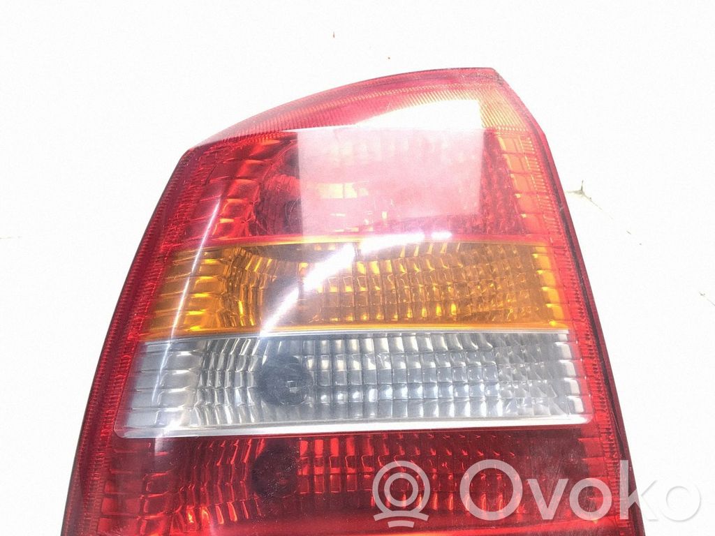 Opel Astra G Luz trasera/de freno
