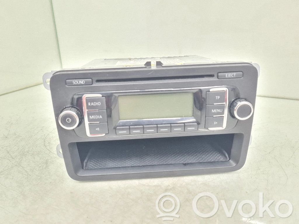 Volkswagen Golf VI Panel / Radioodtwarzacz CD/DVD/GPS