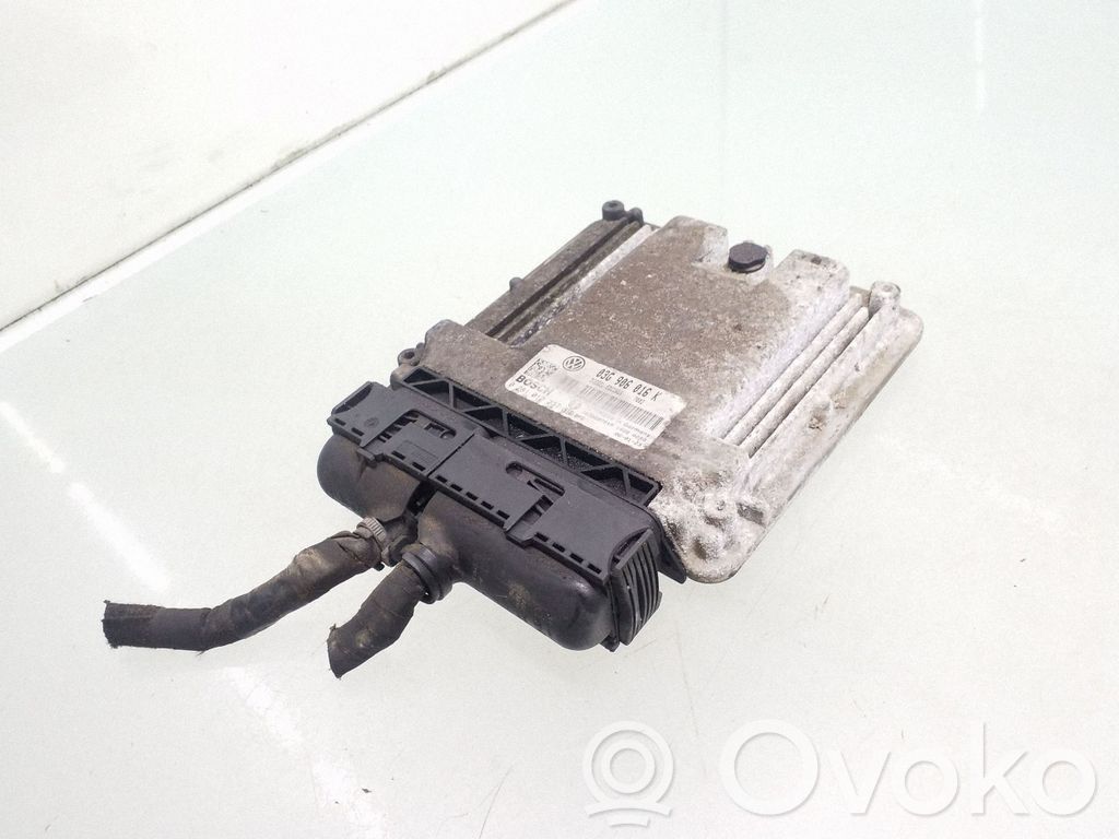 Skoda Octavia Mk2 (1Z) Unidad de control/módulo del motor