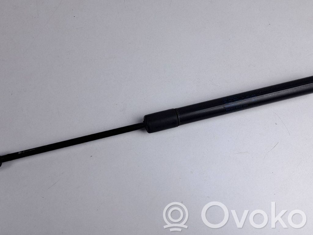 Volkswagen Golf VI Vérin de capot arrière