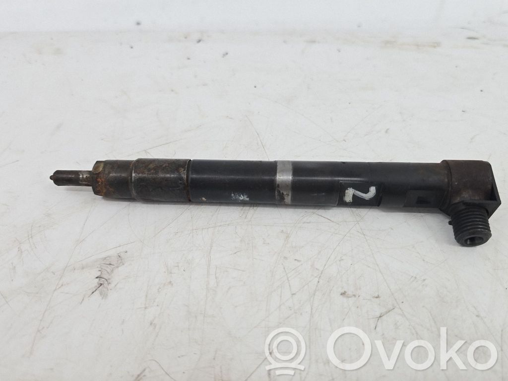 Mercedes-Benz Sprinter W906 Injector combustibil 