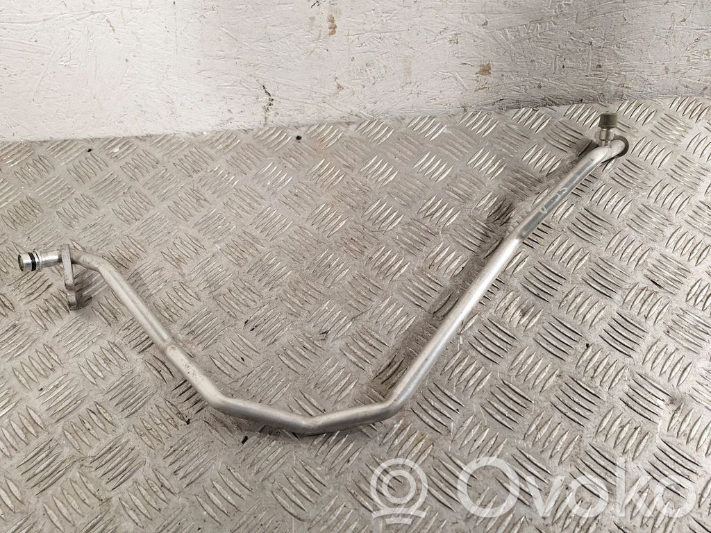Toyota Verso Tubo flessibile aria condizionata (A/C)