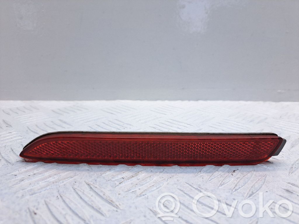 Toyota Verso Reflector de faros/luces traseros