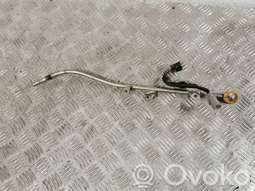 Toyota Avensis T270 Öljyntason mittatikku