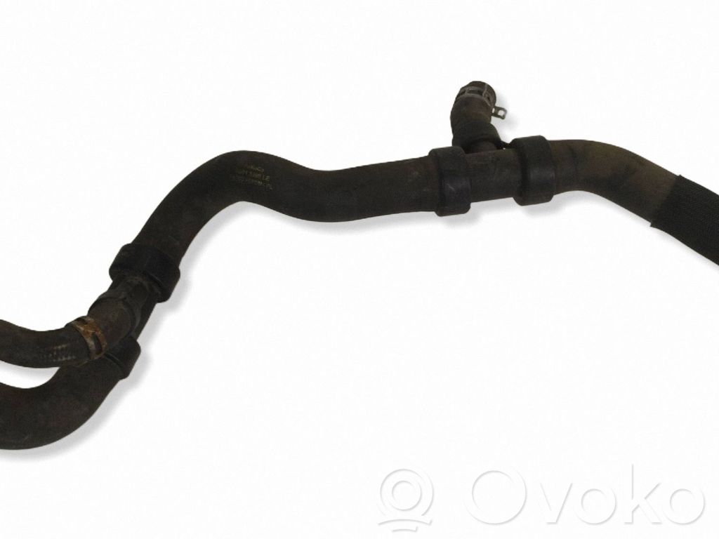 Volvo S60 Tubo flessibile del liquido di raffreddamento del motore