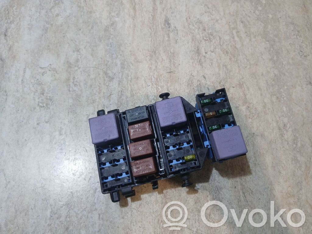 Renault Espace IV Módulo de fusible