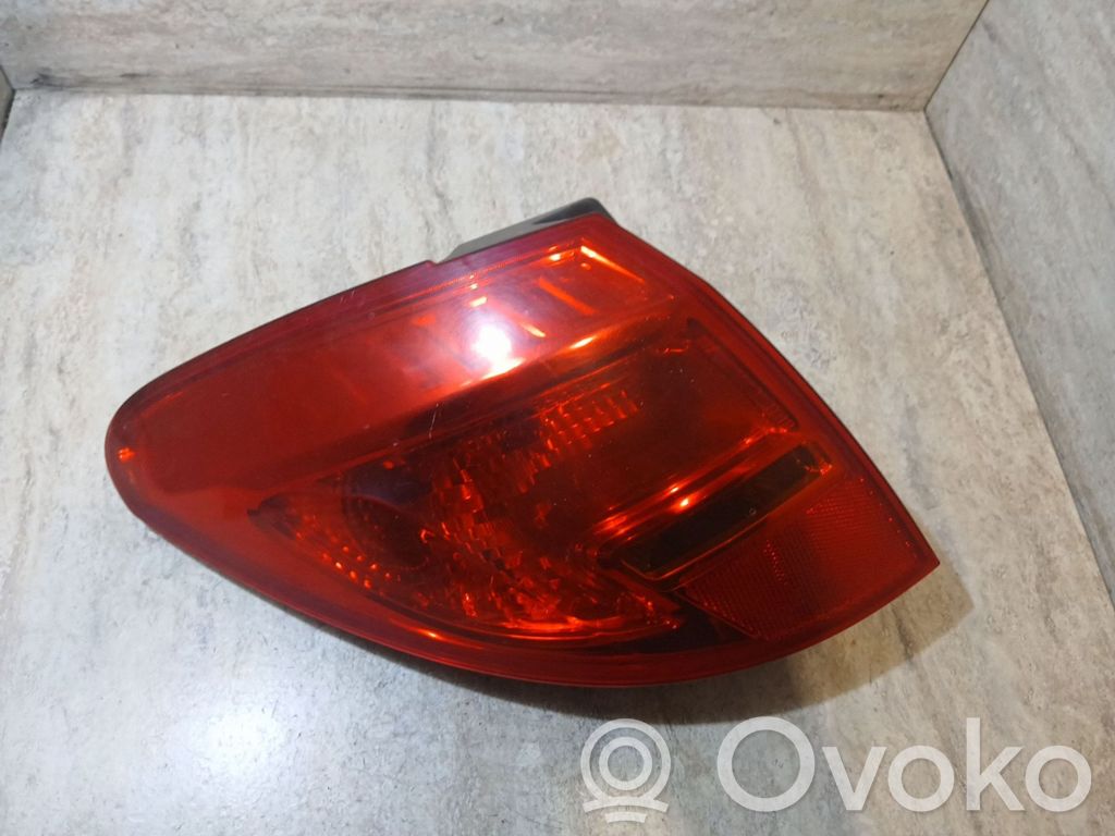 Opel Meriva B Rückleuchte Heckleuchte 