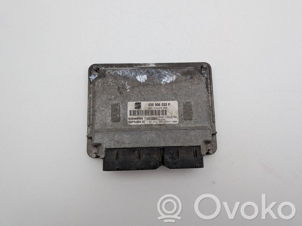 Volkswagen Polo Unitate/modul de control motor 