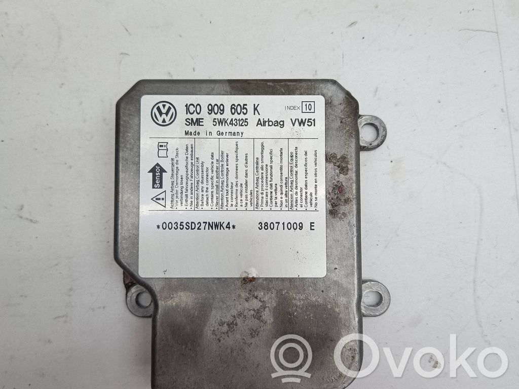 Skoda Fabia Mk2 (5J) Airbagsteuergerät