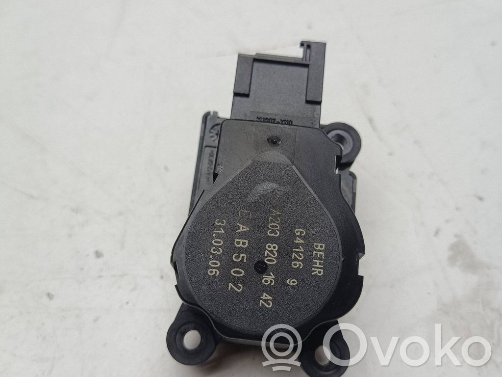 Mercedes-Benz C W203 Stellmotor Heizung Klima 