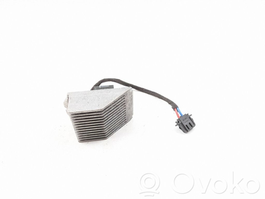 BMW 5 G30 G31 G38 Otros relés
