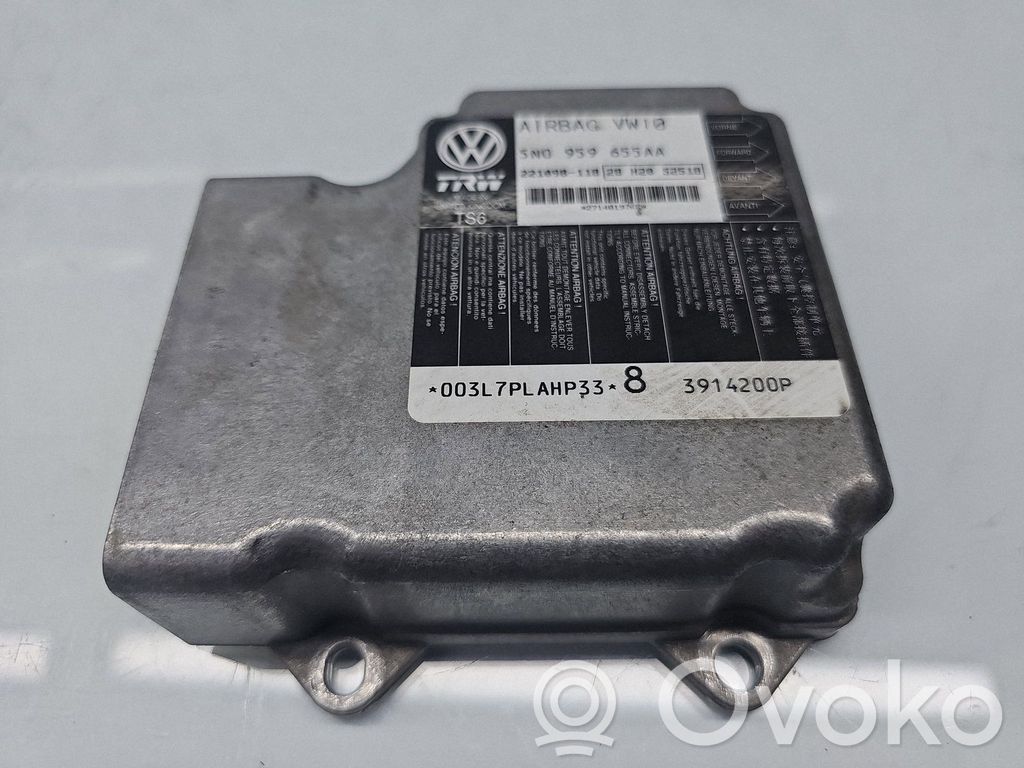 Volkswagen PASSAT CC Блок управления подушками безопасности 