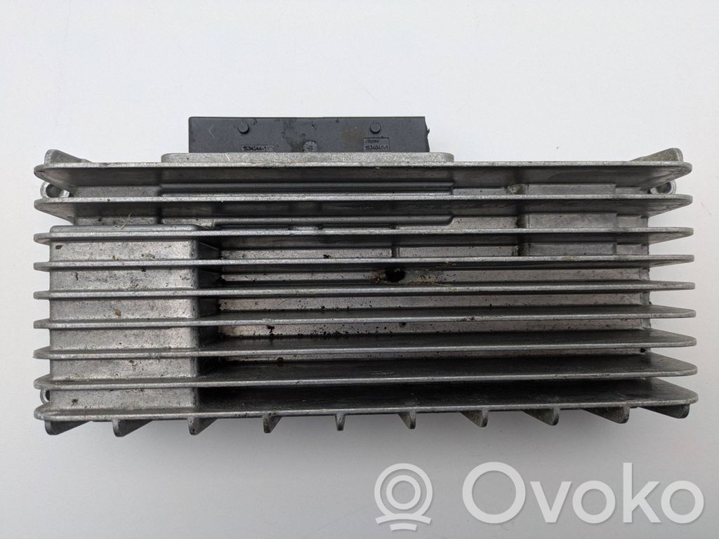 Audi A5 8T 8F Wzmacniacz audio 