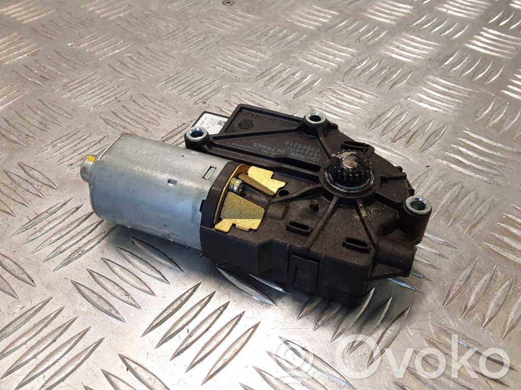 Nissan Qashqai Sunroof motor/actuator 