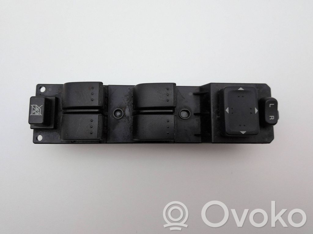 Mazda 5 Electric window control switch 