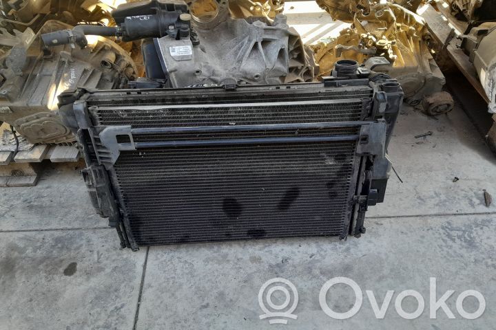 Coolant radiator
