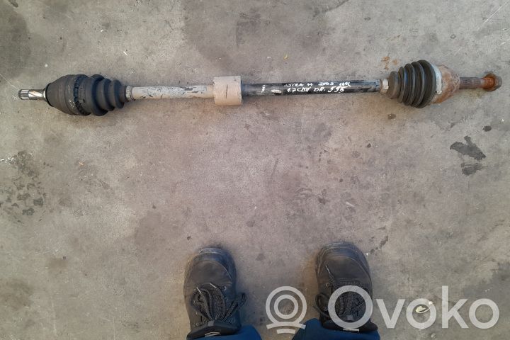 Opel Astra H Eje de transmisión delantero 