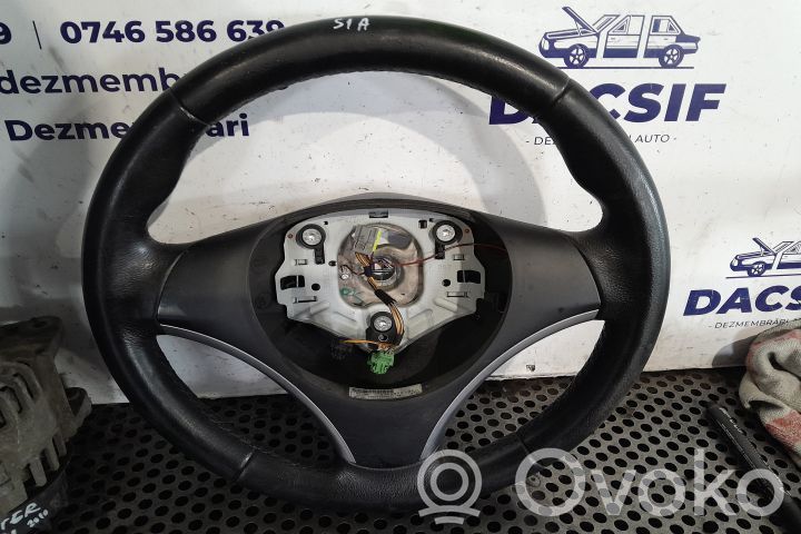 BMW 1 E81 E87 Vairas 