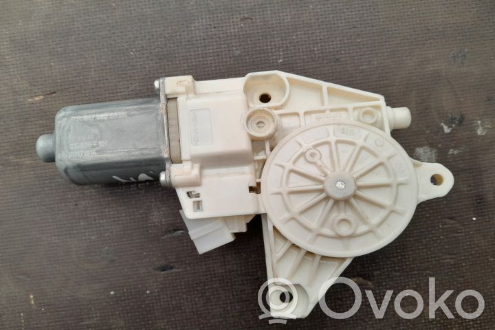 Mercedes-Benz Vito Viano W447 Etuoven ikkunan nostomoottori 