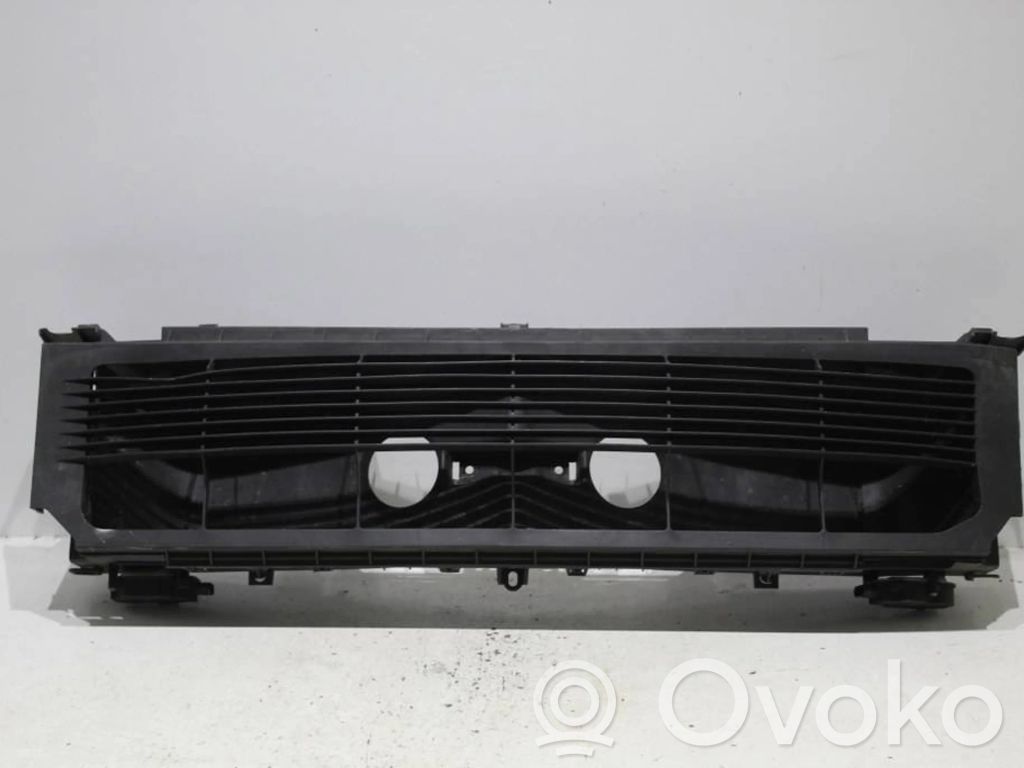 Tesla Model S Interkūlera radiators 
